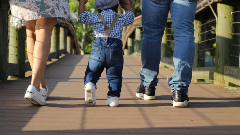 Term vs Whole Life Insurance in 2026: Why Term Wins for 90% of American Families (and the 10% Where Whole Life Makes Sense)